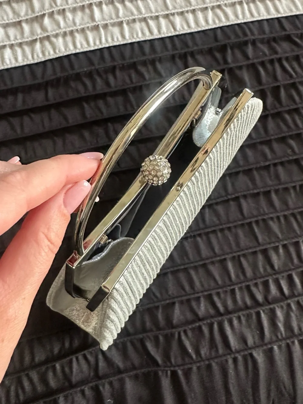 N/A elegant silver